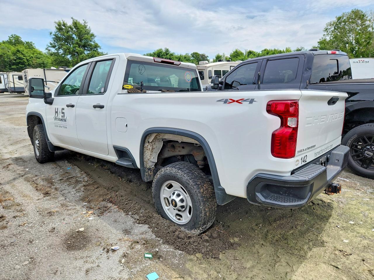 2022 Chevrolet Silverado K2500 Heavy Duty - Фото 2