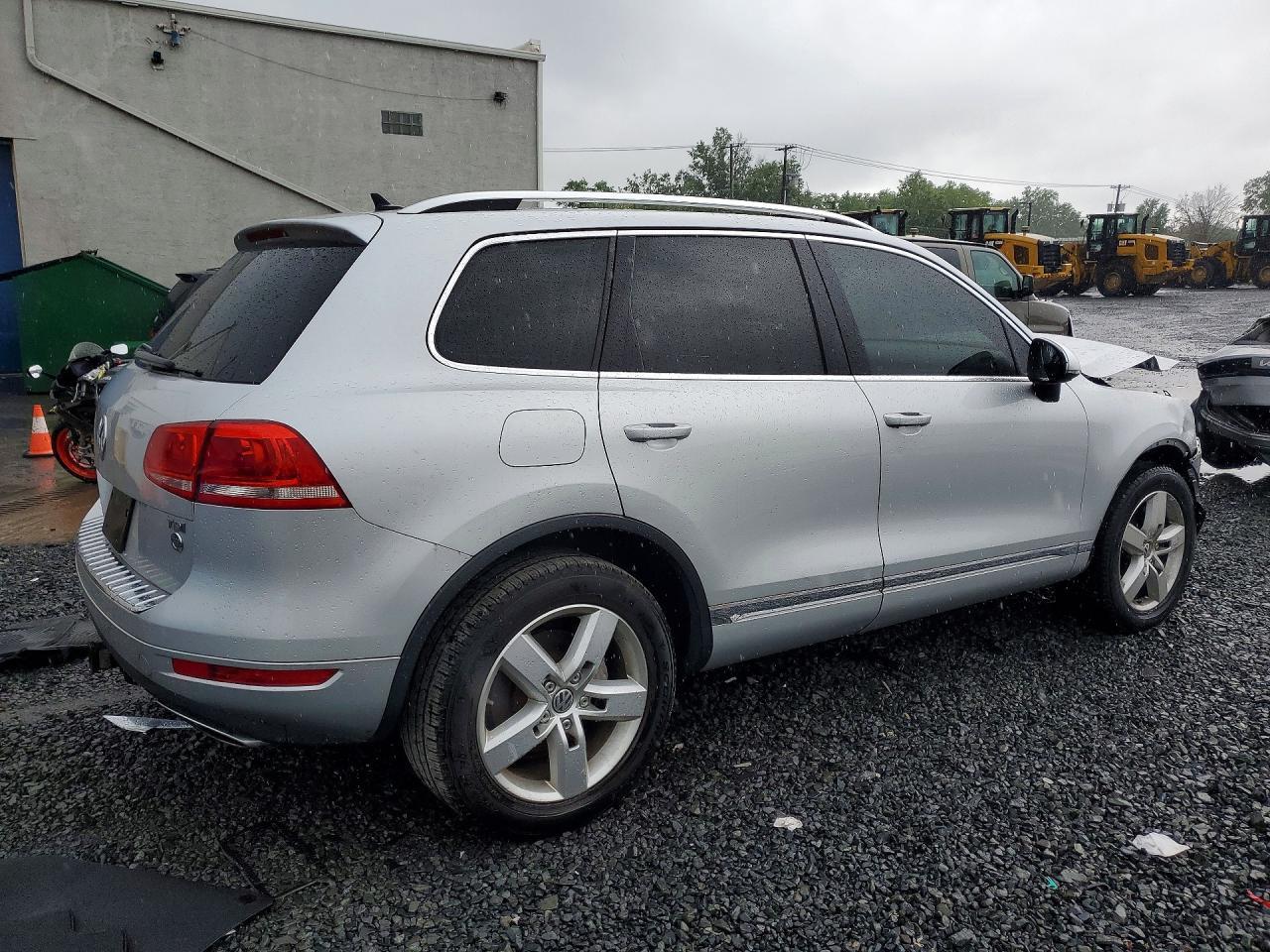 2012 Volkswagen Touareg V6 Tdi - Фото 3