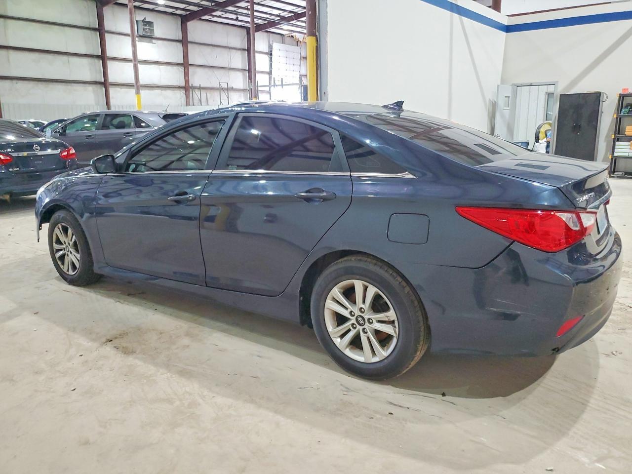 2014 Hyundai Sonata Gls - Фото 2