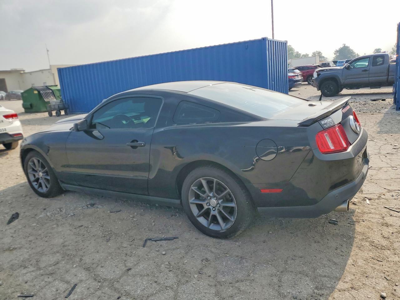 2012 Ford Mustang - Фото 2