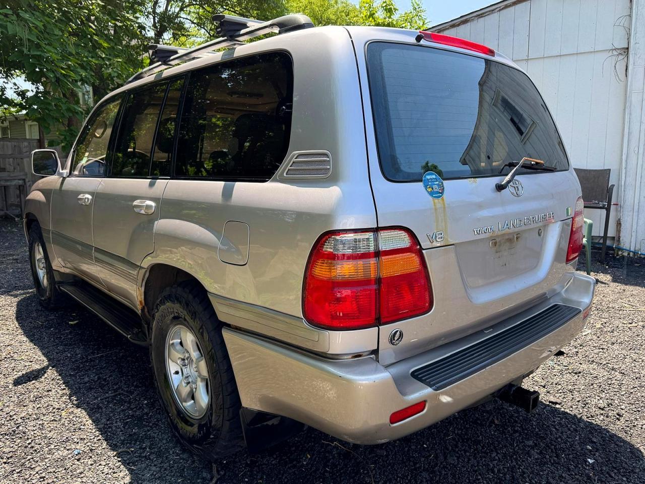1999 Toyota Land Cruiser Base - Image 2