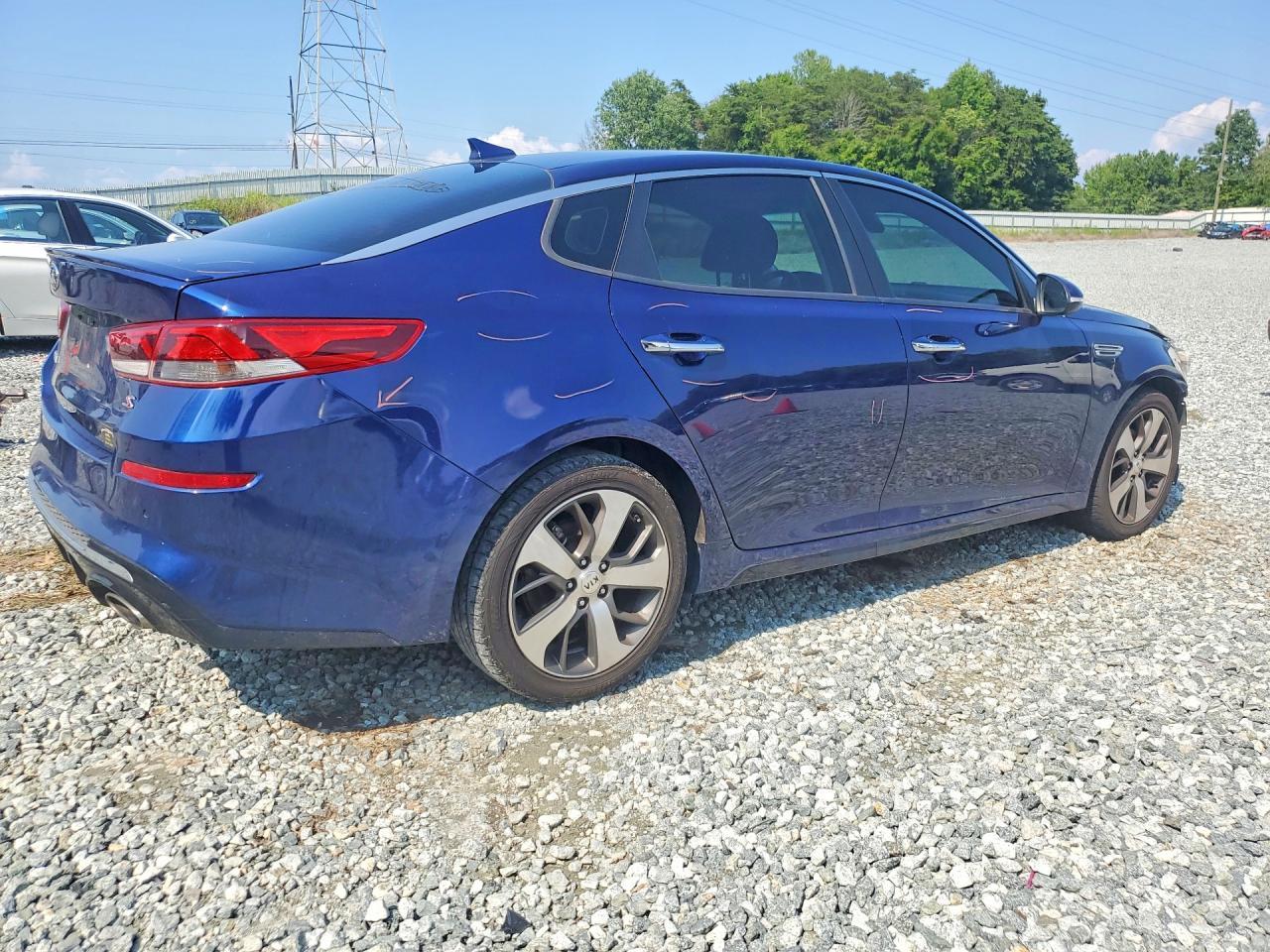 2020 Kia Optima S - Фото 3