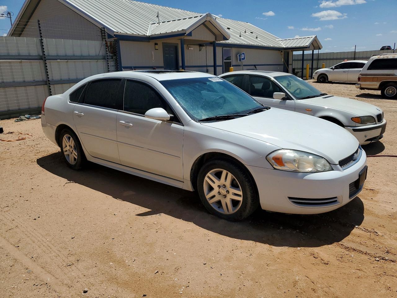 2015 Chevrolet Impala - Image 4