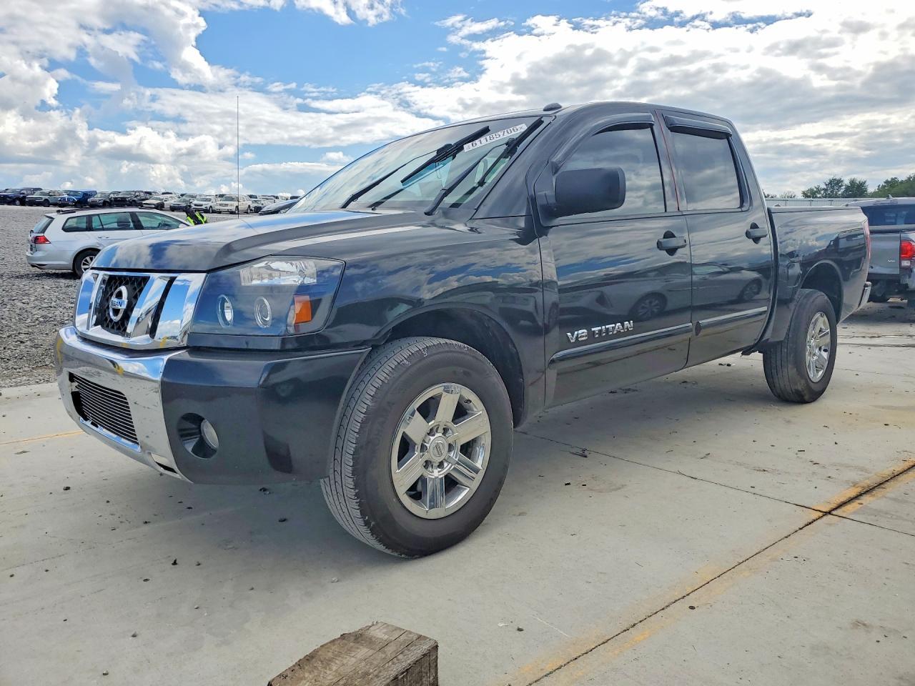 2014 Nissan Titan Sv