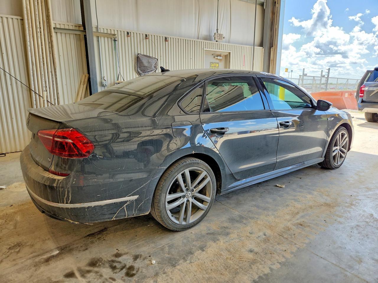 2018 Volkswagen Passat S - Image 3