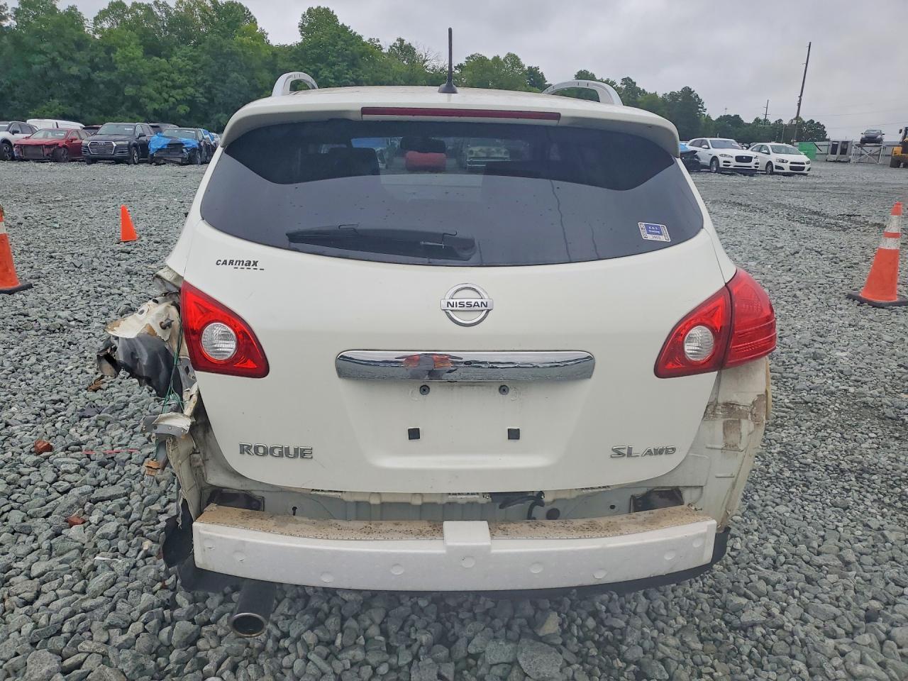 2013 Nissan Rogue S - Image 6