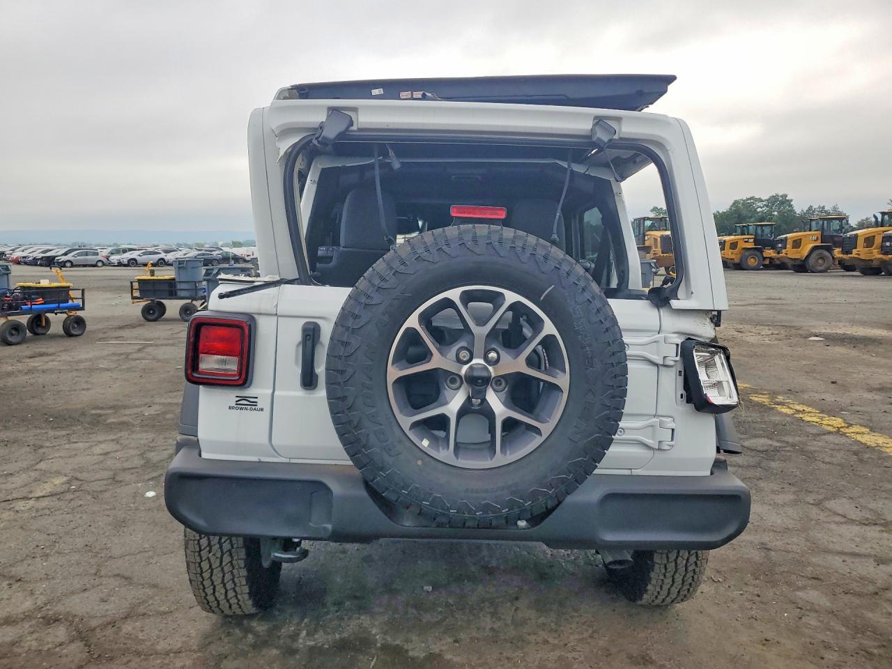 2026 Jeep Wrangler Sport - Image 6