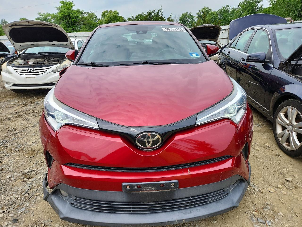 2018 Toyota C-Hr Xle Premium - Фото 5