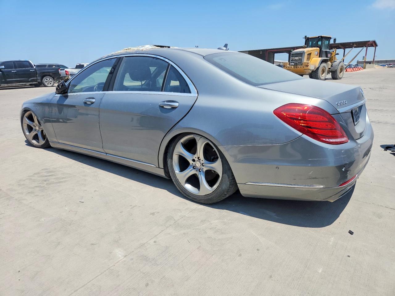 2015 Mercedes-Benz S 550 - Фото 2