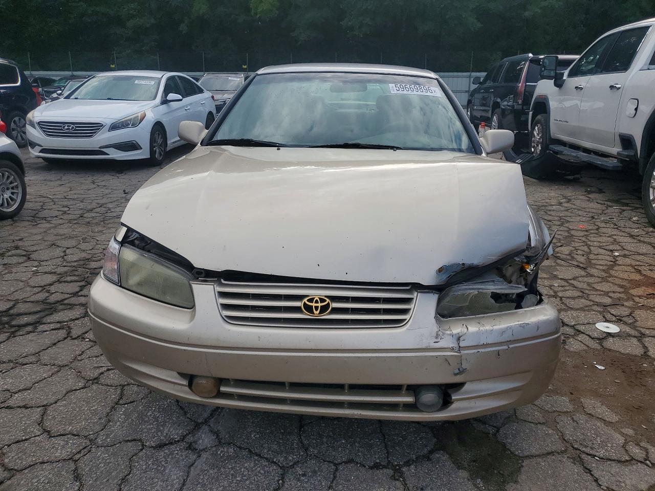 1997 Toyota Camry Le V6 - Image 5