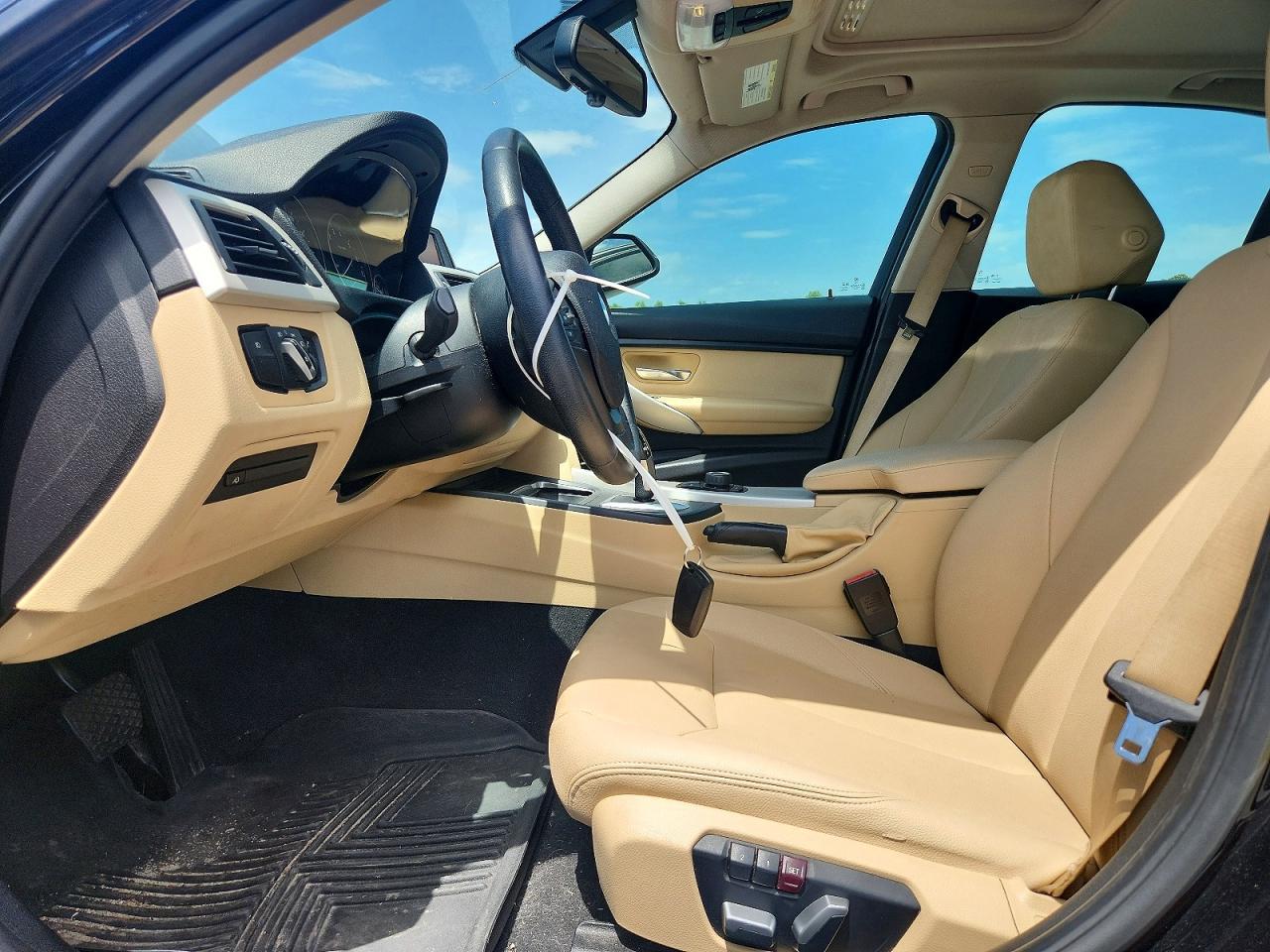 2018 BMW 320 I - Image 7