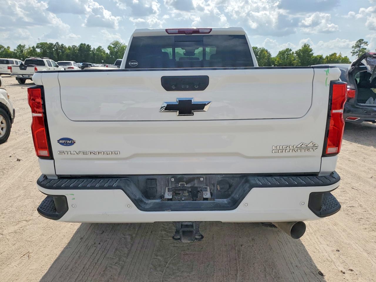 2026 Chevrolet Silverado K2500 High Country - Фото 6