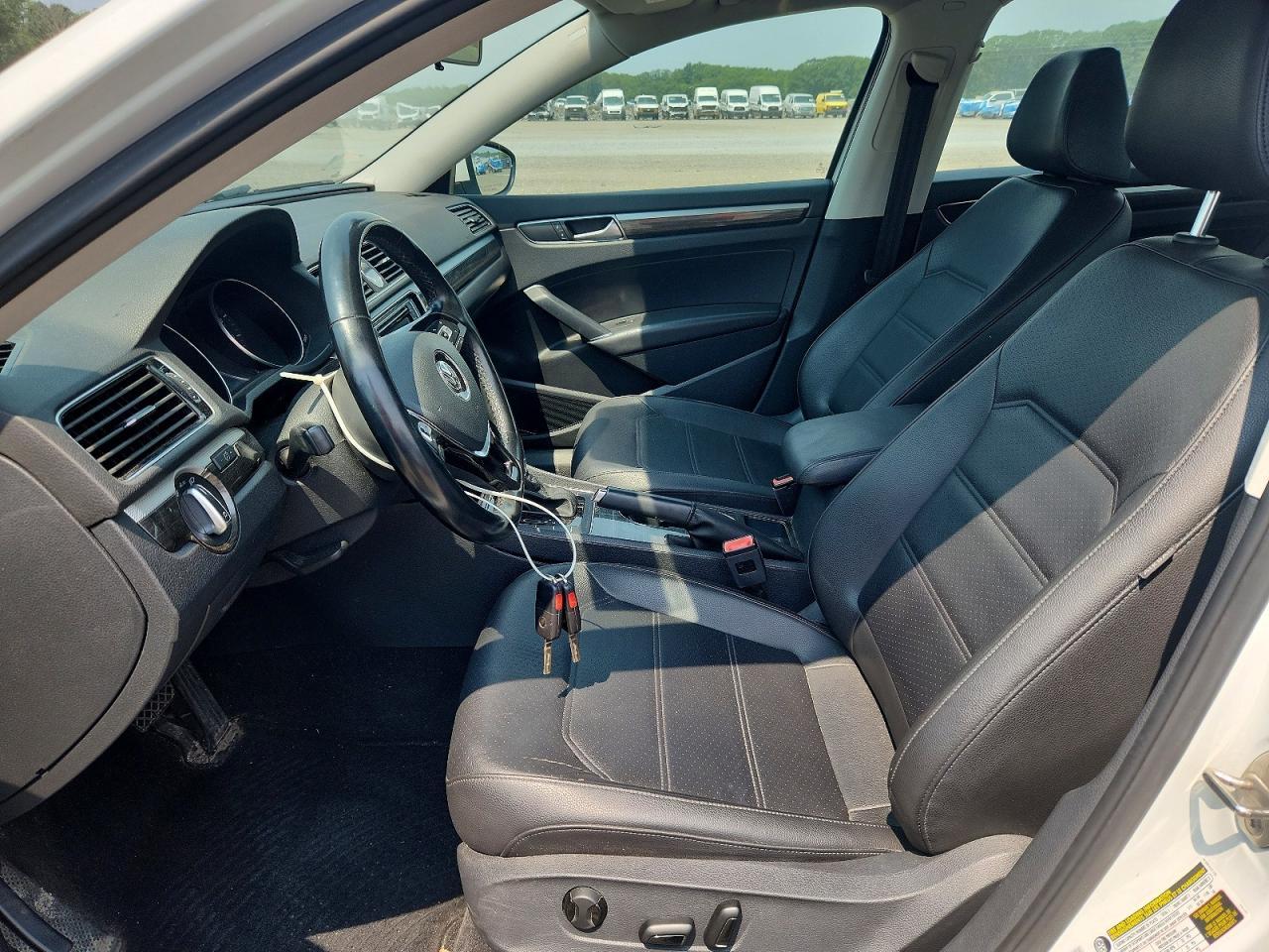 2016 Volkswagen Passat Se - Фото 7