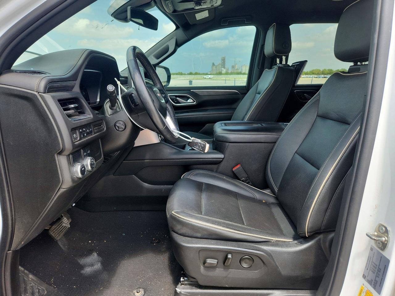 2022 GMC Yukon Slt - Image 7