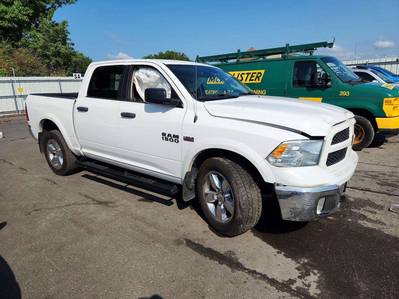 2018 Ram 1500 Slt - Image 4