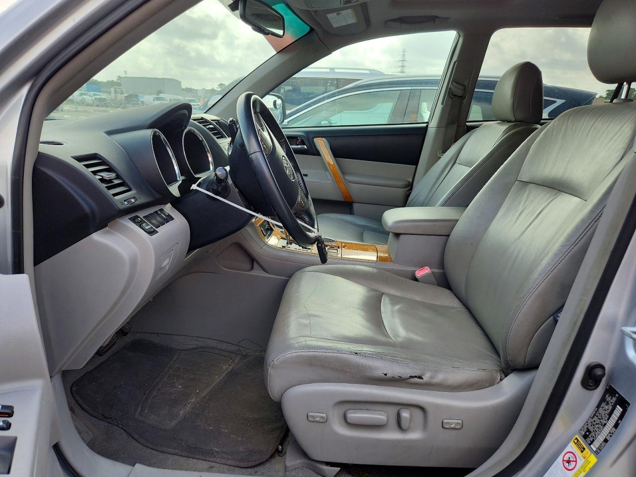 2010 Toyota Highlander Hybrid Limited - Фото 7