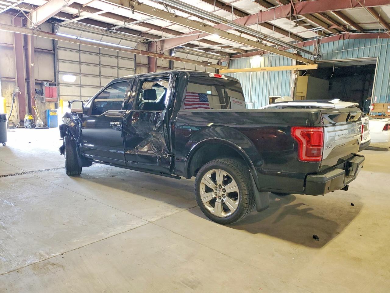 2017 Ford F150 Supercrew - Фото 2