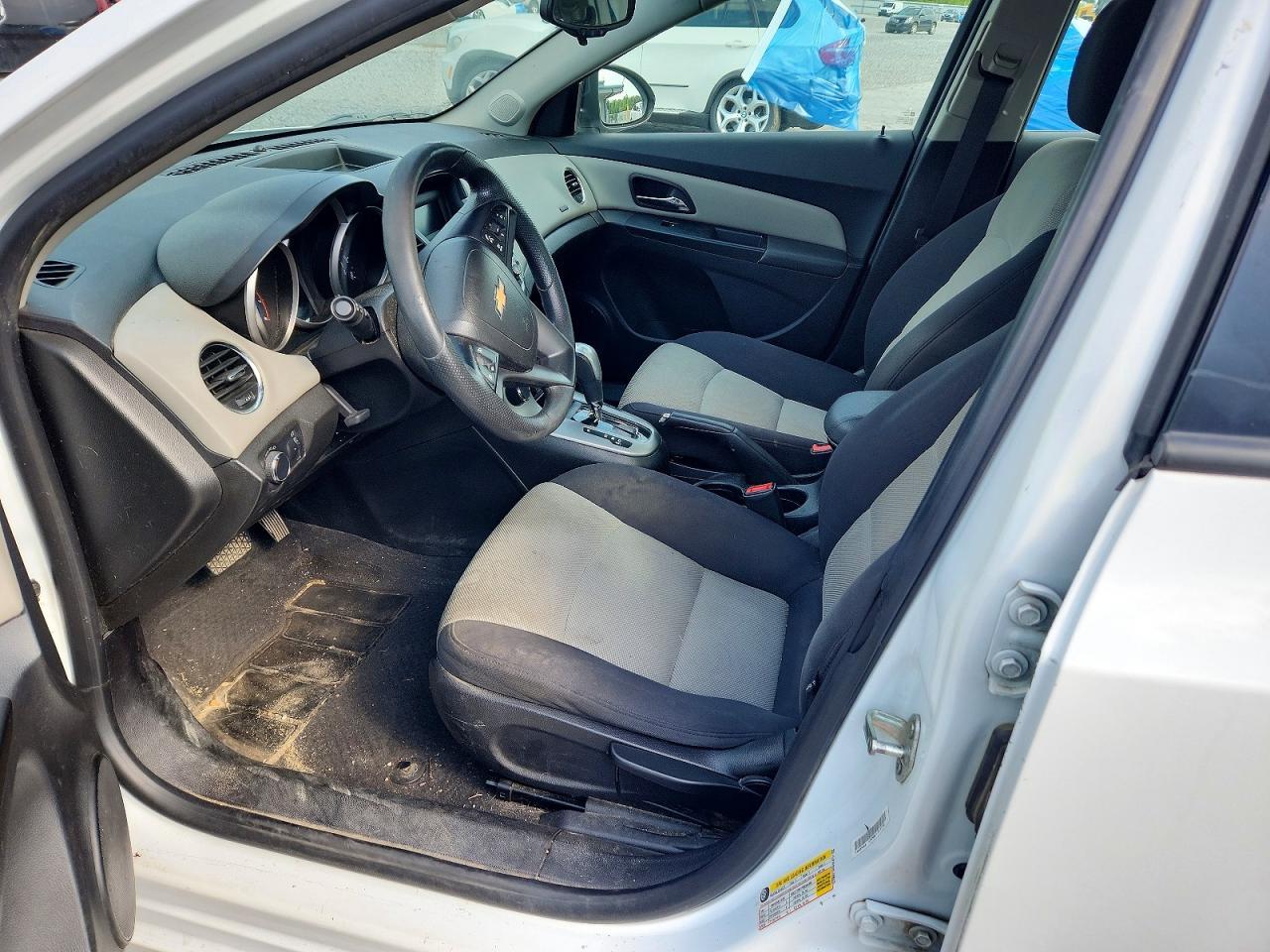 2014 Chevrolet Cruze Ls - Фото 7