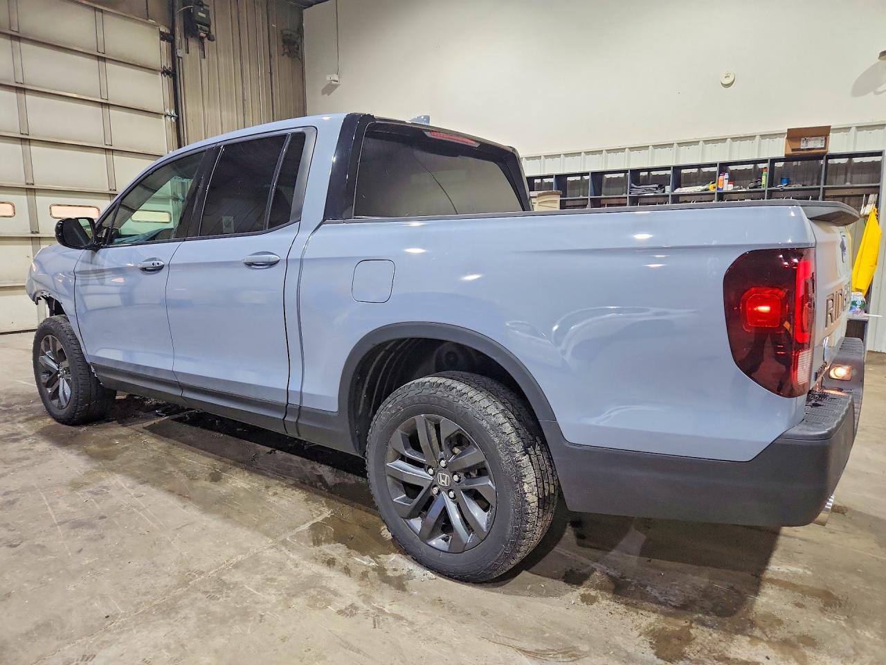 2024 Honda Ridgeline Sport - Фото 2