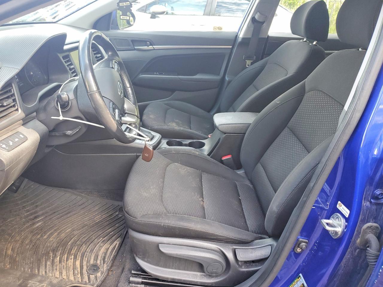 2019 Hyundai Elantra - Image 7