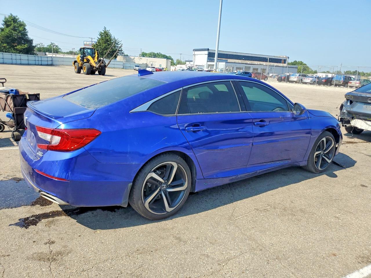 2020 Honda Accord Sport - Фото 3
