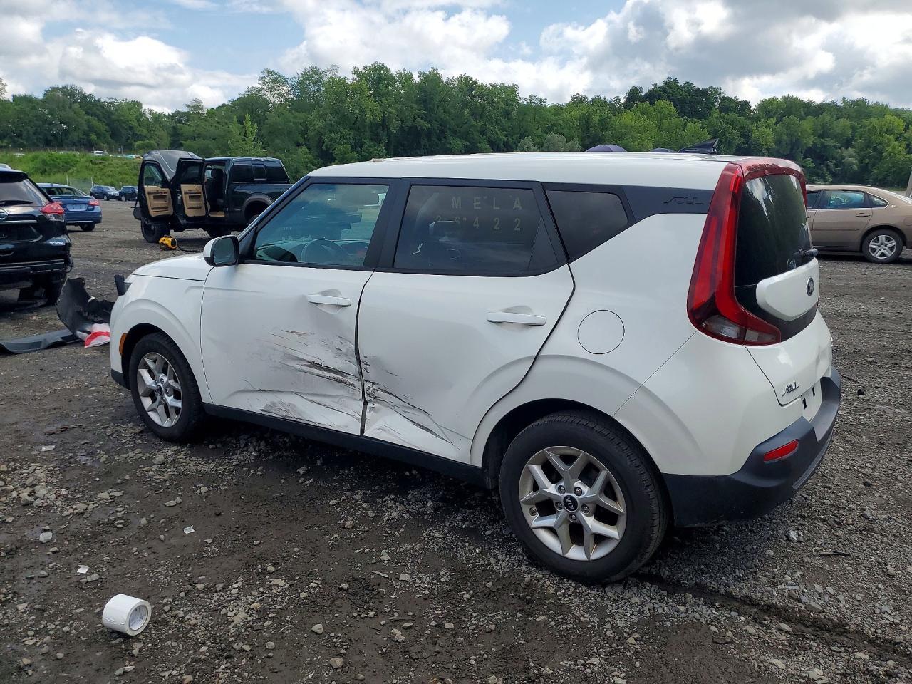 2021 Kia Soul S - Фото 2