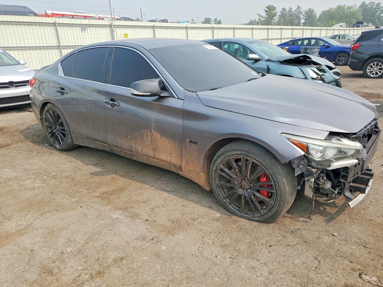 2016 Infiniti Q50 Red Sport 400 - Image 4