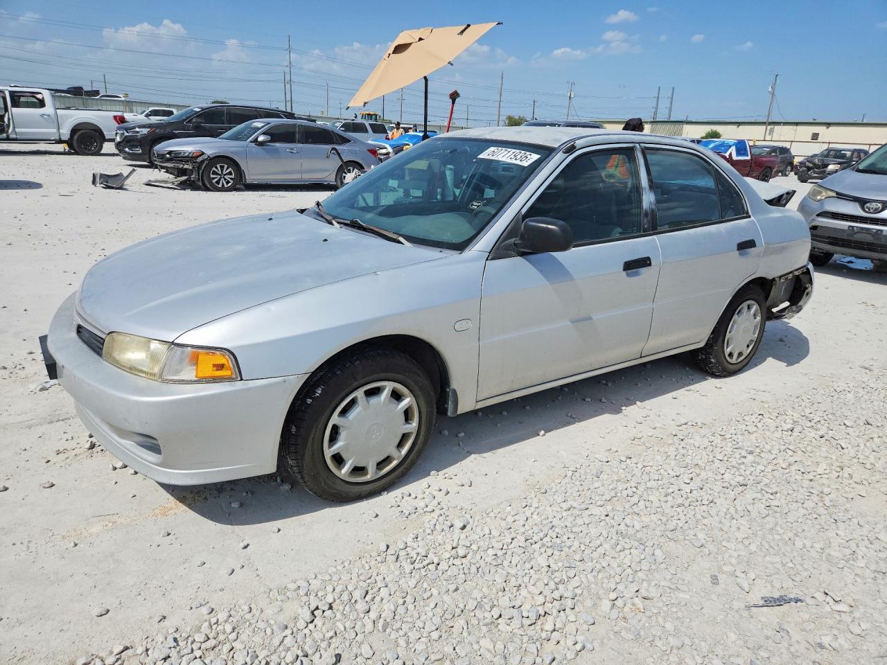 2001 Mitsubishi Mirage Es