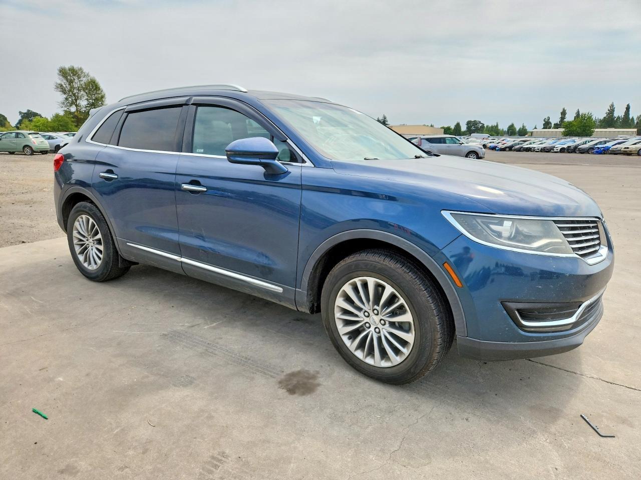 2016 Lincoln Mkx Select - Image 4