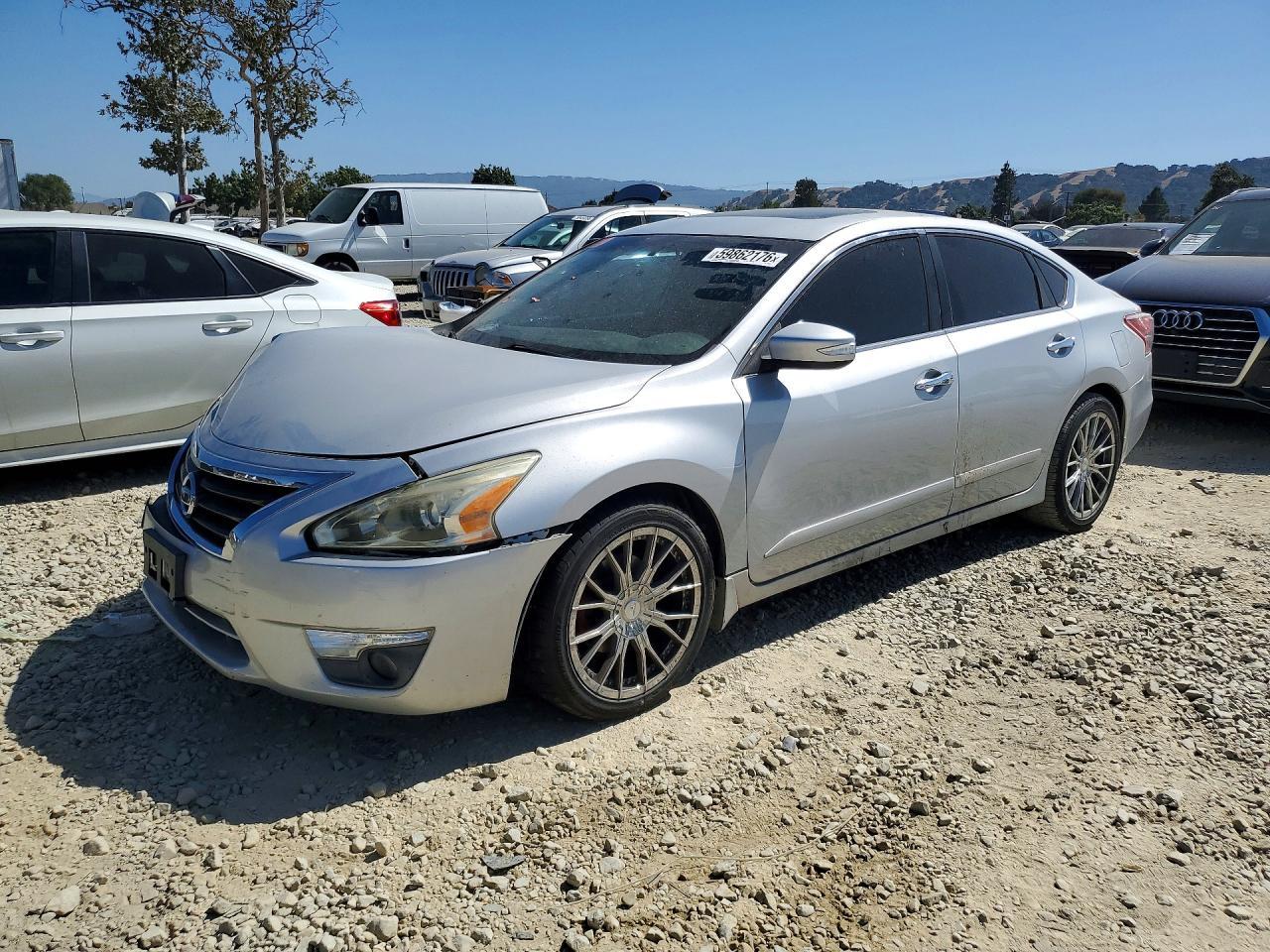 2013 Nissan Altima 3.5 S
