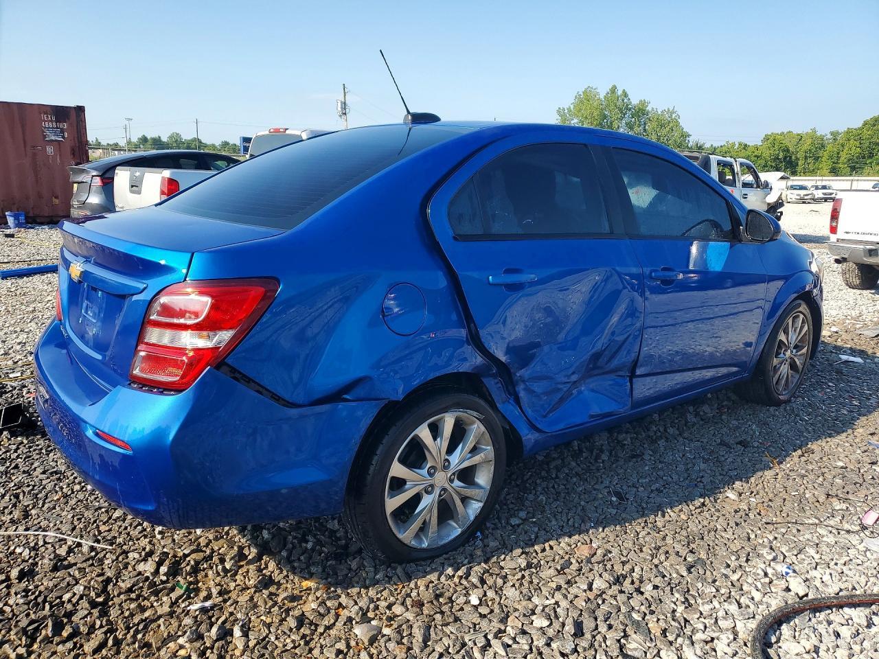 2017 Chevrolet Sonic Ls - Фото 3