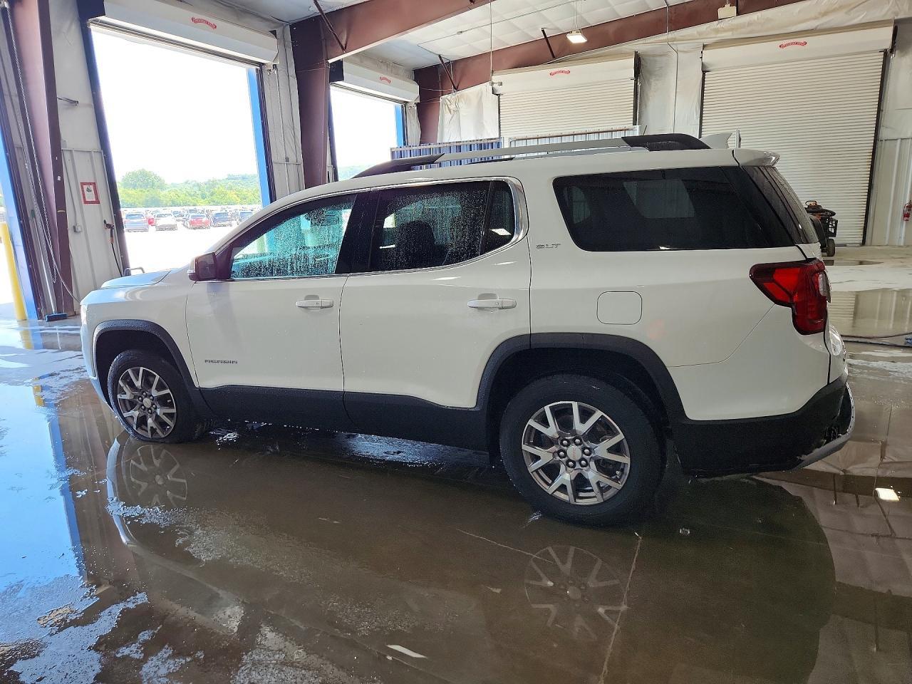 2021 GMC Acadia Slt - Фото 2