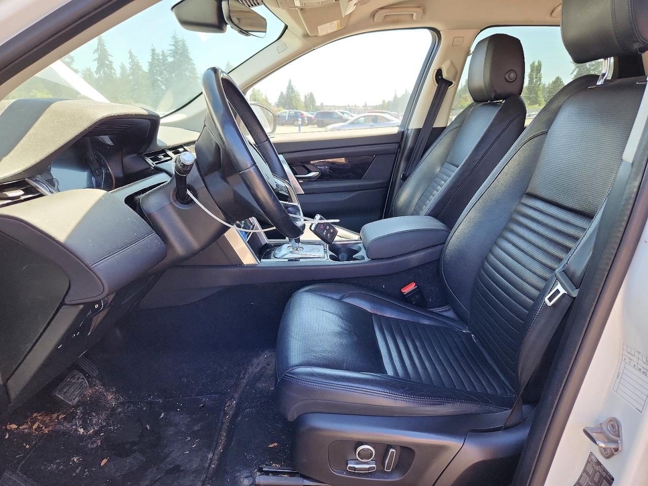 2022 Land Rover Discovery Sport S - Image 7