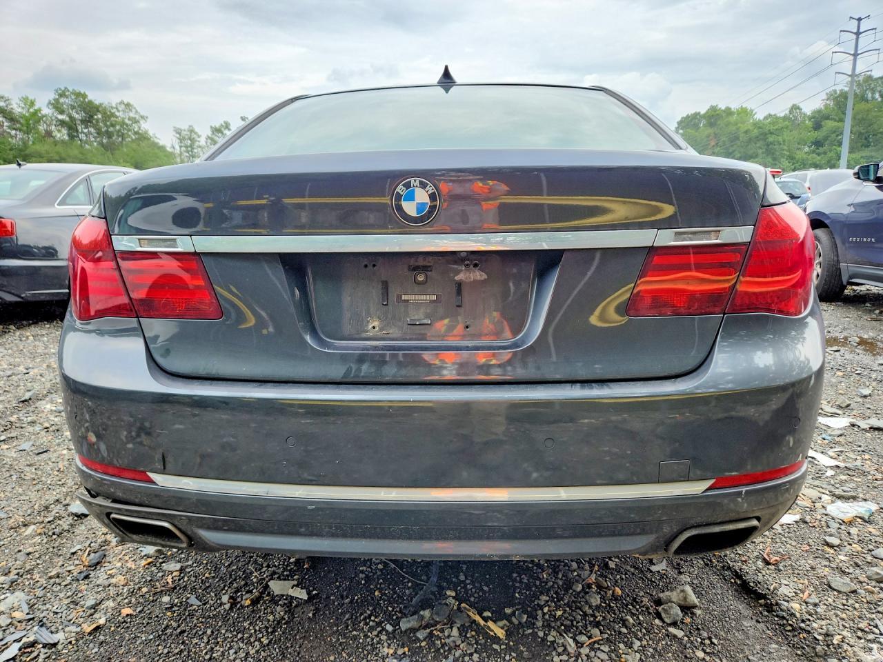 2013 BMW 740 Lxi - Фото 6