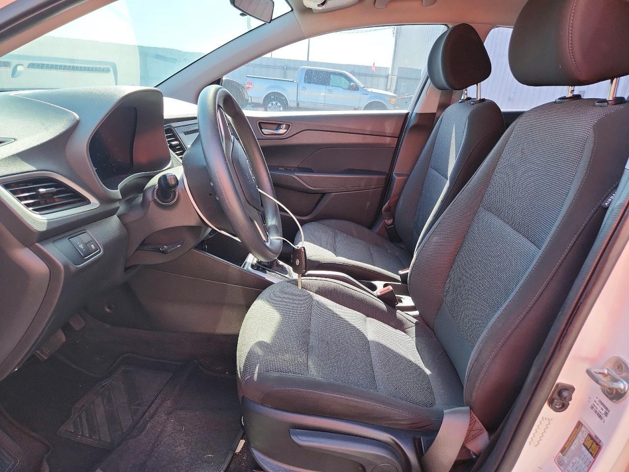 2021 Hyundai Accent Se - Image 7