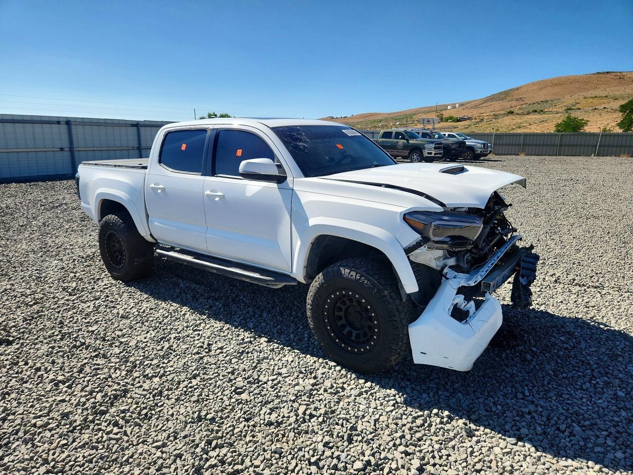 2017 Toyota Tacoma Trd Sport - Image 4