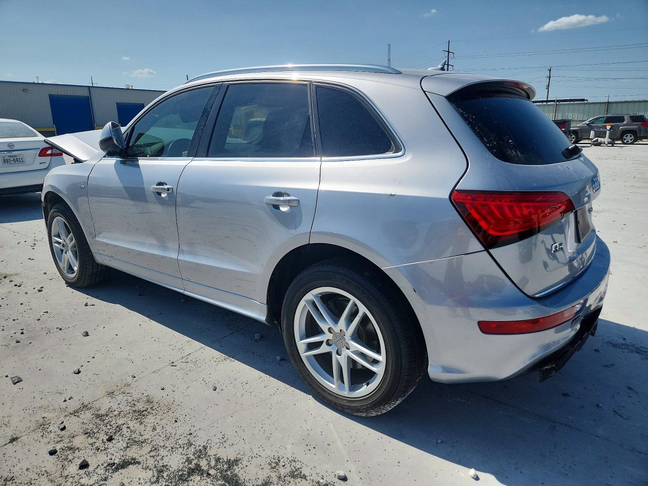 2015 Audi Q5 Premium Plus - Фото 2