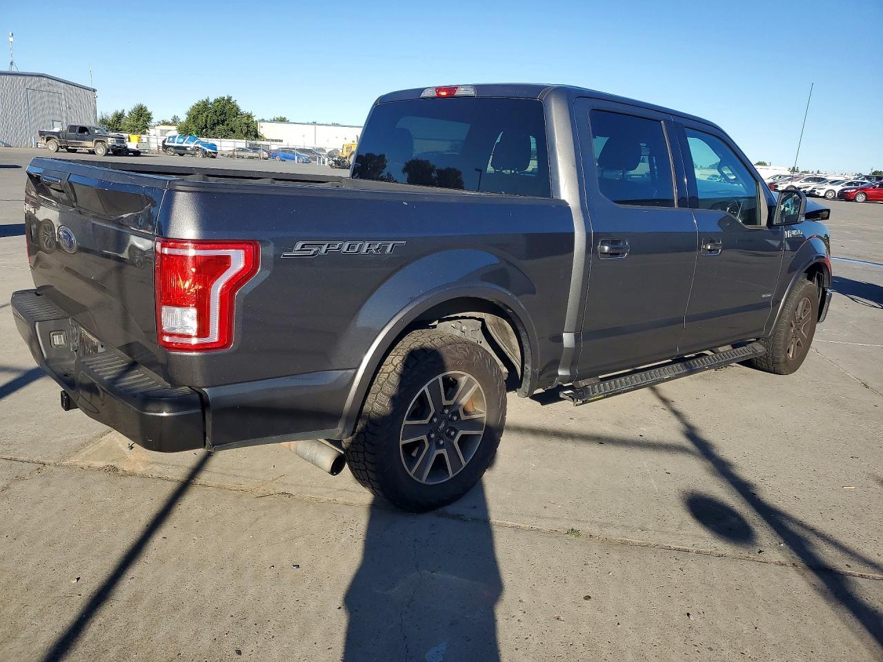 2015 Ford F150 Supercrew - Фото 3