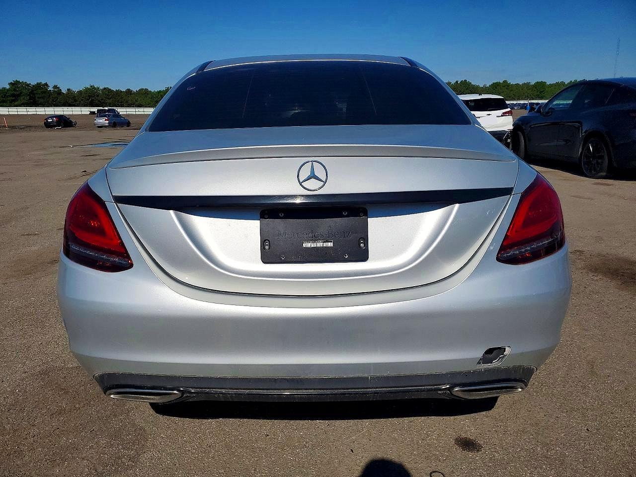 2020 Mercedes-Benz C 300 - Фото 6