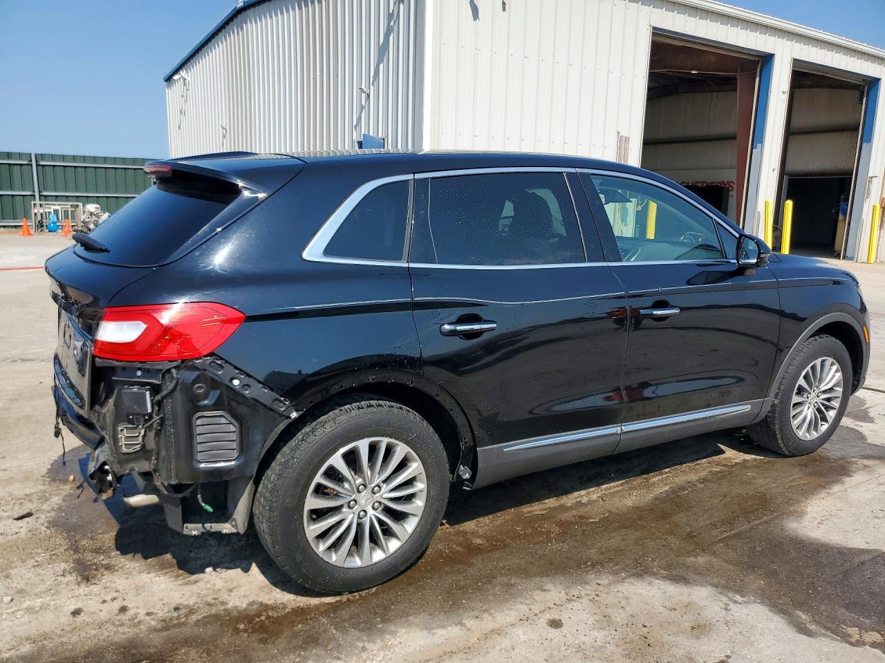 2018 Lincoln Mkx Select - Image 3