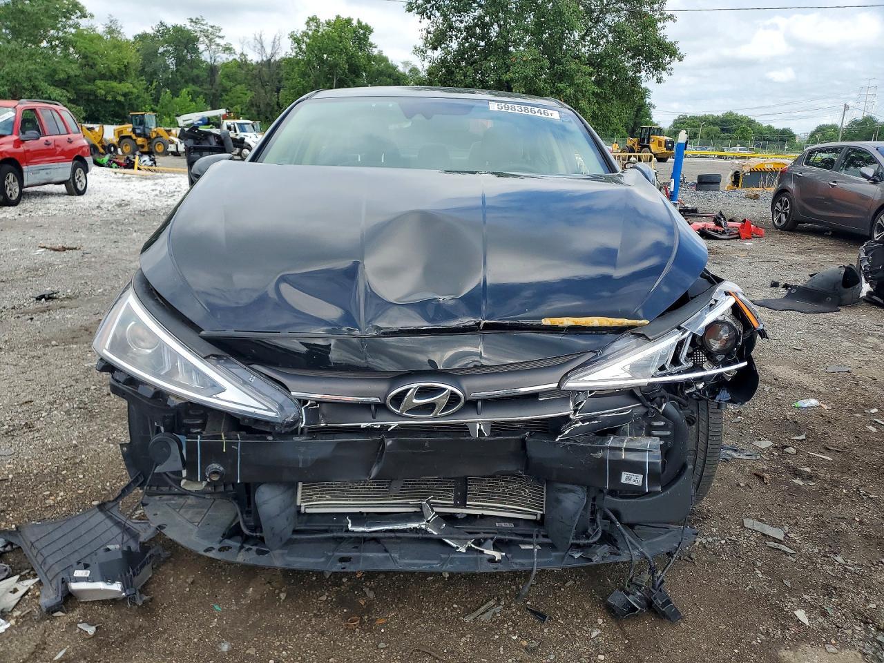 2020 Hyundai Elantra Sel - Image 5