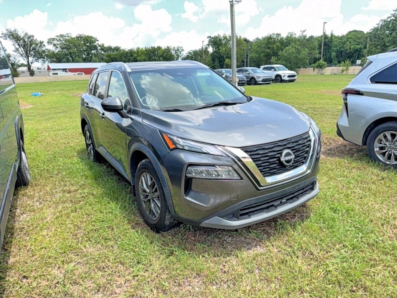 2022 Nissan Rogue Sv