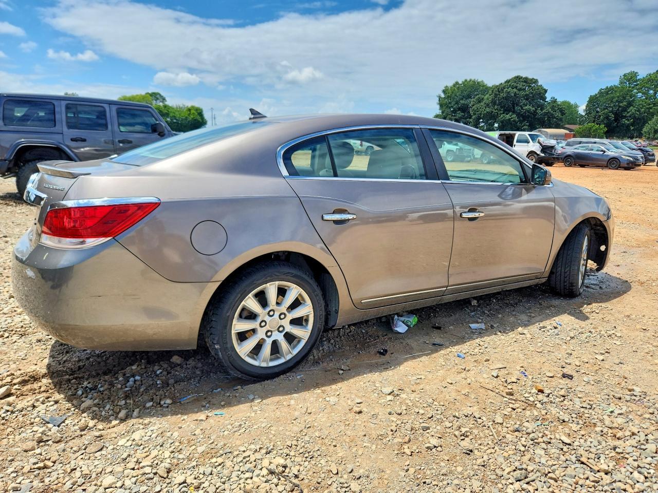 2012 Buick Lacrosse Convenience - Фото 3