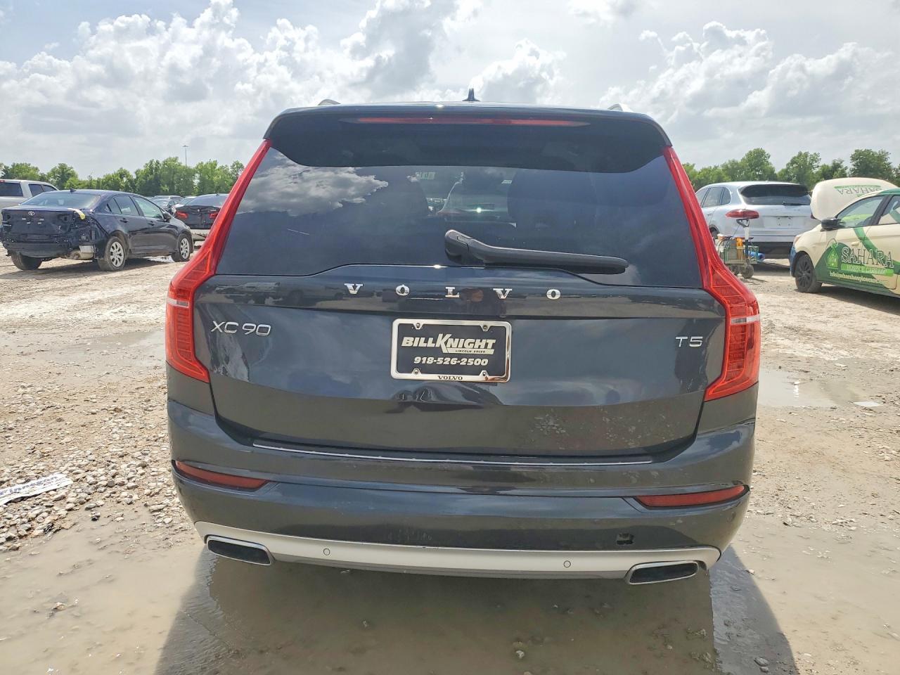 2021 Volvo Xc90 T5 Momentum - Image 6