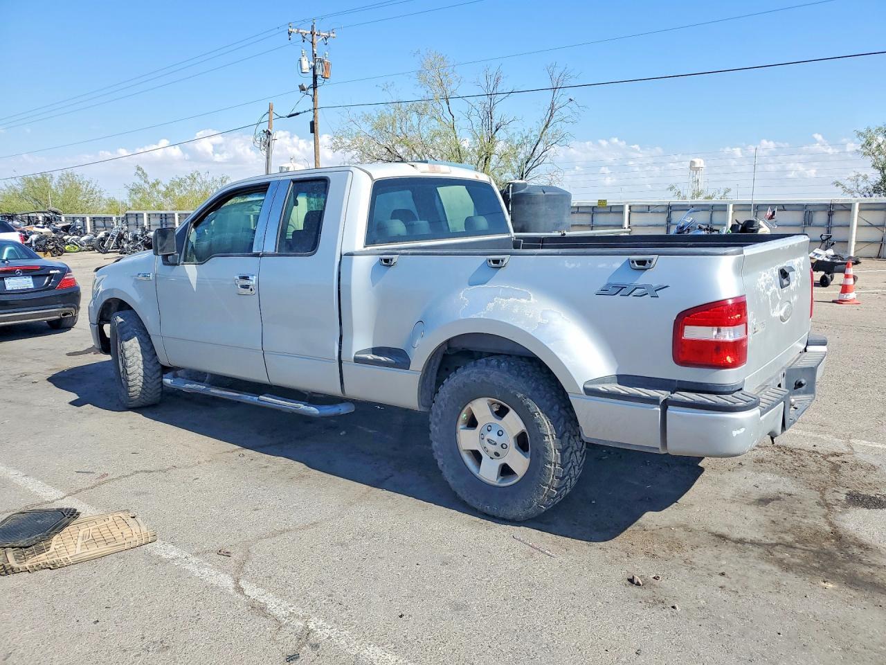 2006 Ford F150 - Фото 2