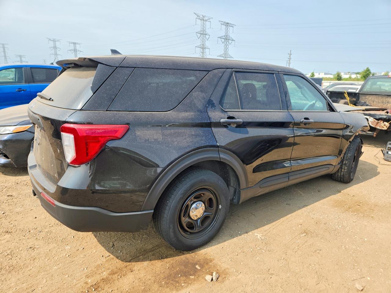 2023 Ford Explorer Police Interceptor - Image 3