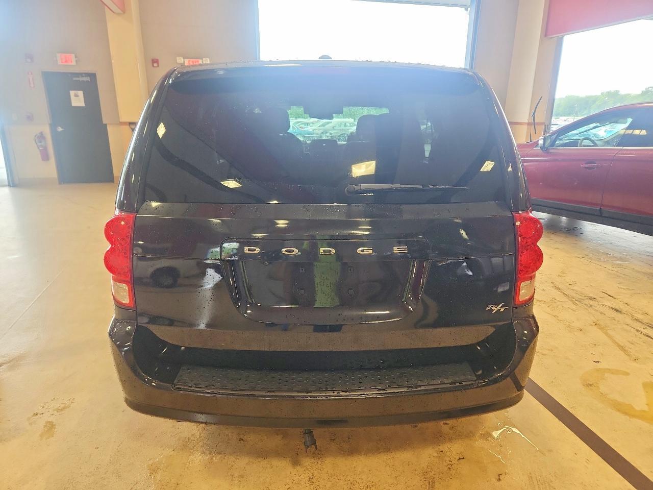 2016 Dodge Grand Caravan R/T - Фото 6