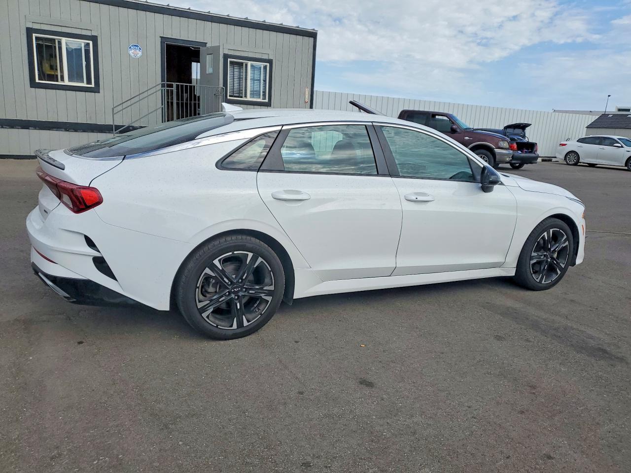 2023 Kia K5 Gt Line - Фото 3