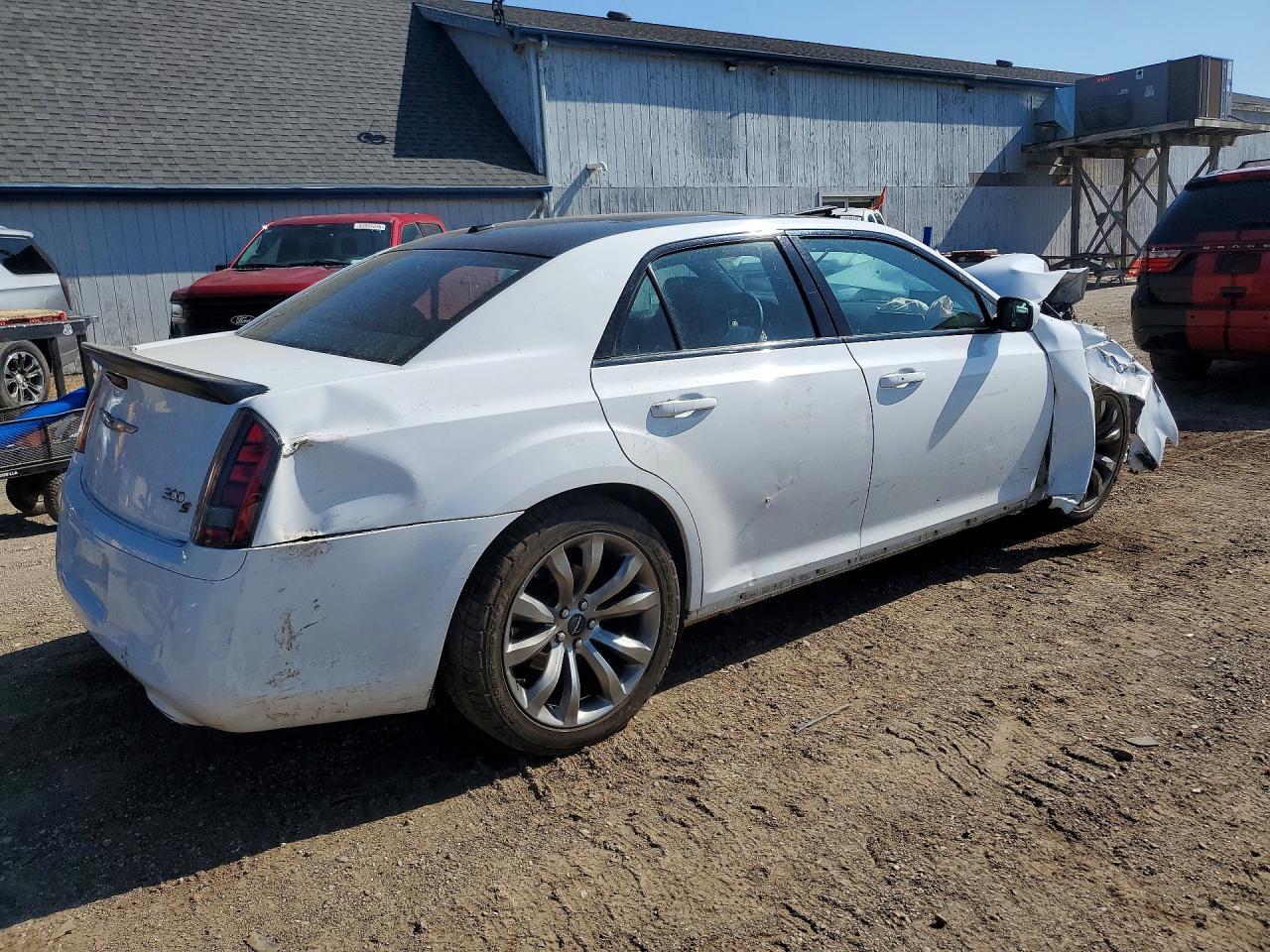 2014 Chrysler 300 S - Image 3