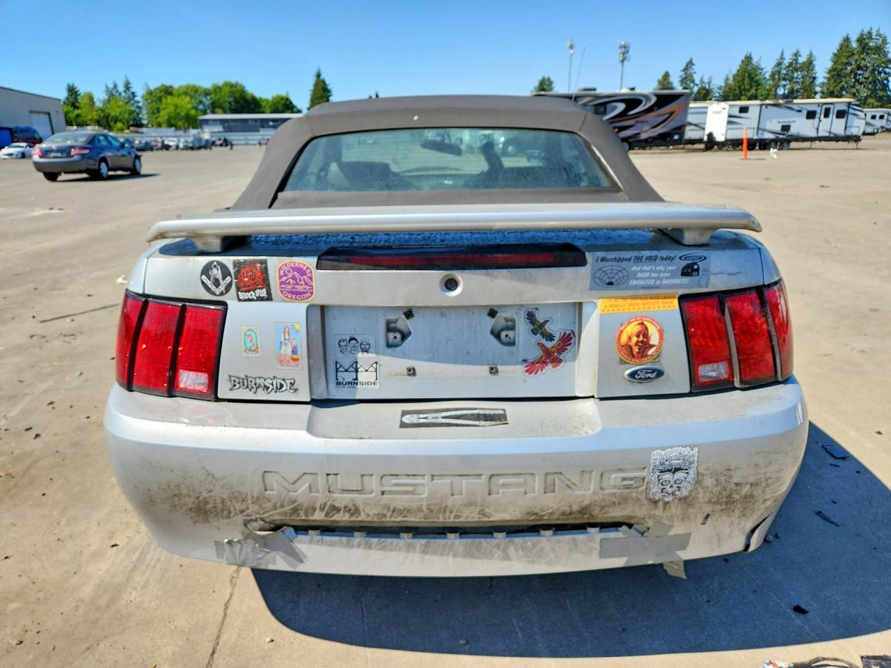 2004 Ford Mustang - Фото 6